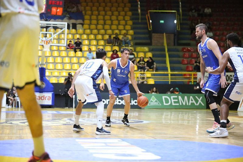 Minas 'vira a chave' após Super 8 e recebe o Mogi em BH pelo NBB