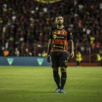 Sport chega a acerto com o Goiás, e anuncia a renovação de contrato com Felipe