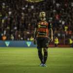Sport chega a acerto com o Goiás, e anuncia a renovação de contrato com Felipe