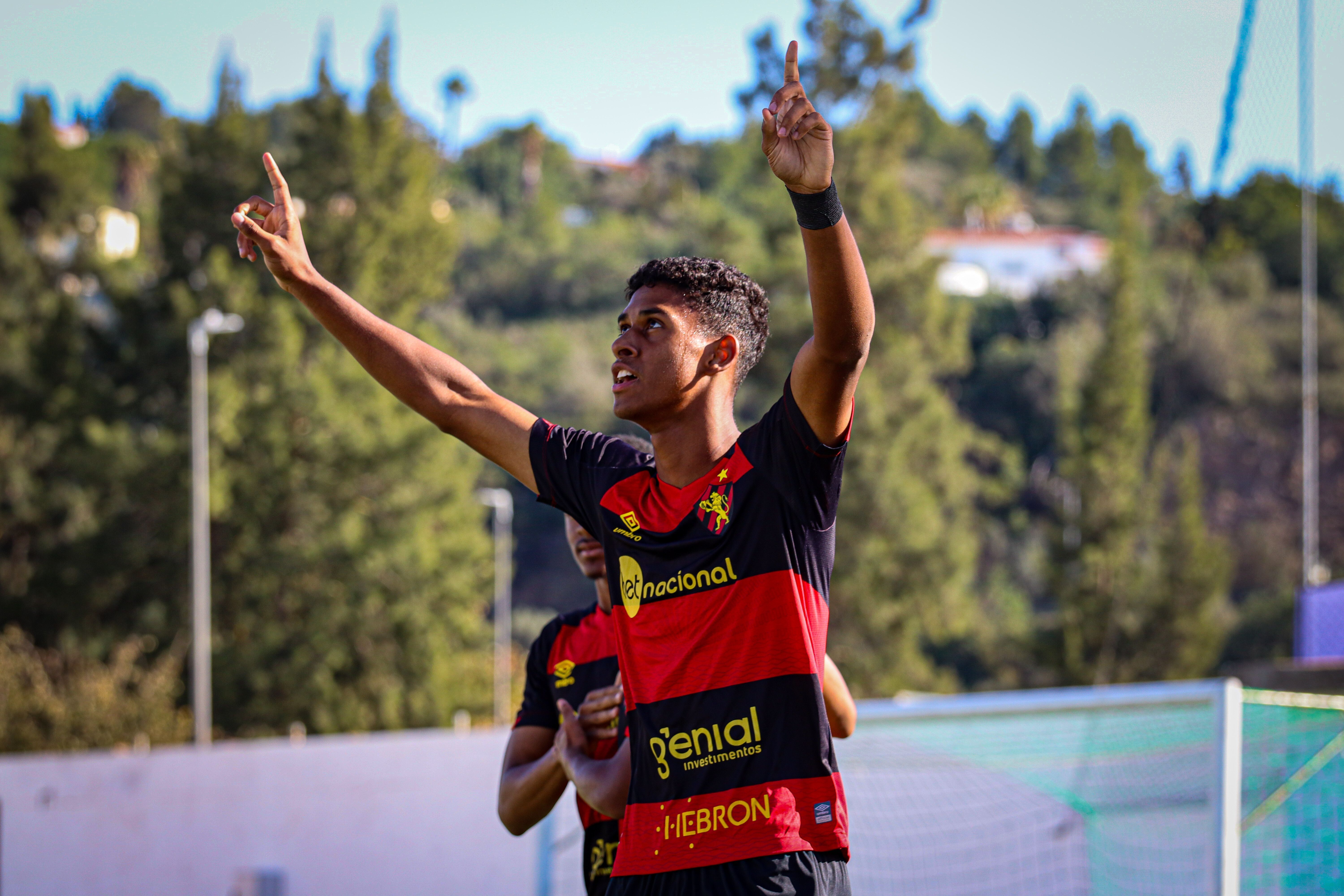 Em negociação com o Sport, Enzo Vagner abandona treinos; ida à Copinha é incerta