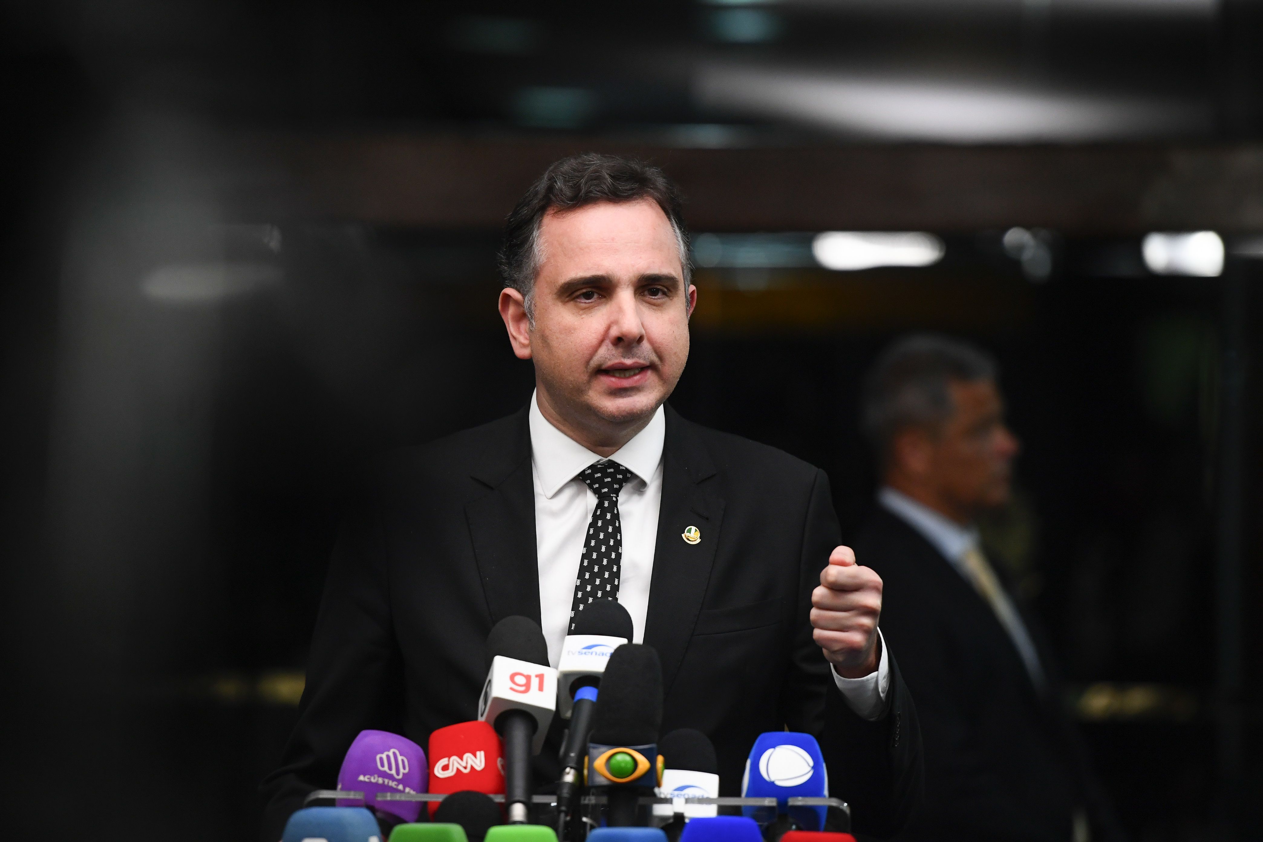 Presidente do PSB-MG prega cautela sobre decisão de Pacheco concorrer ao Governo de Minas