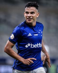 Bruno Rodrigues em ação pelo Cruzeiro, em 2023