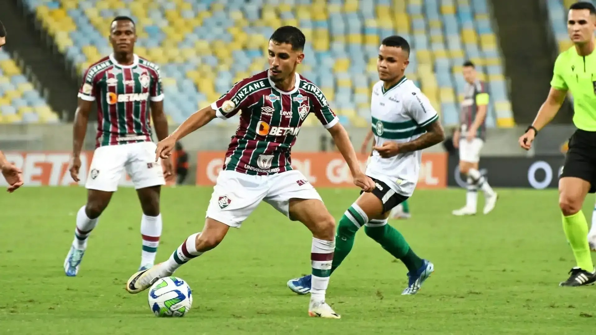Daniel, do Fluminense, rejeita oferta, mas presidente do Vitória mantém esperança