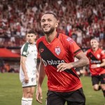 Sport acerta retorno de Gustavo Coutinho, artilheiro da Série B pelo Atlético-GO