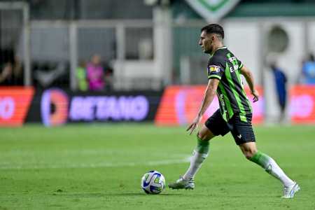 América recusa primeira investida do São Paulo por Martínez