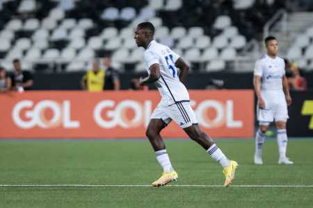 João Pedro, do Cruzeiro, em Botafogo 0 x 0 Cruzeiro, no Estádio Nilton Santos, no Rio de Janeiro, pela 37ª rodada do Campeonato Brasileiro