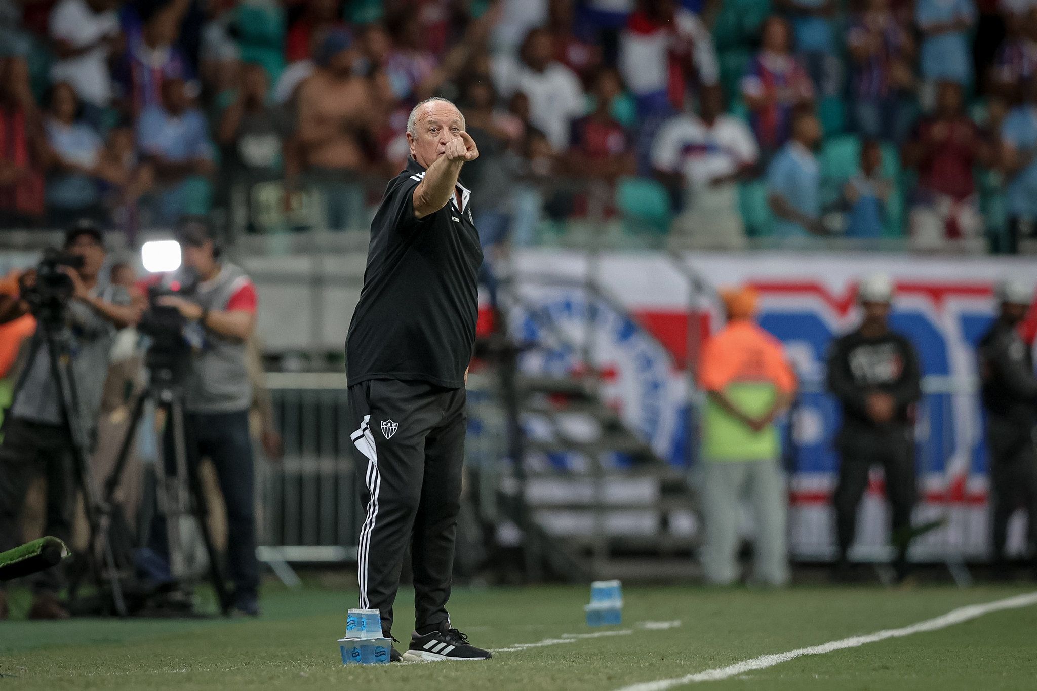 Felipão revela reunião no Atlético, e reforços estarão em pauta