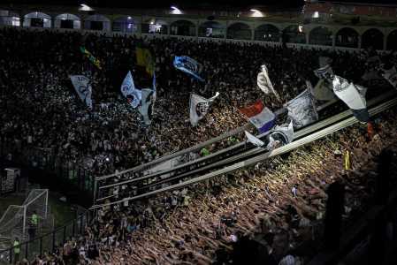 Torcida do Vasco em São Januário