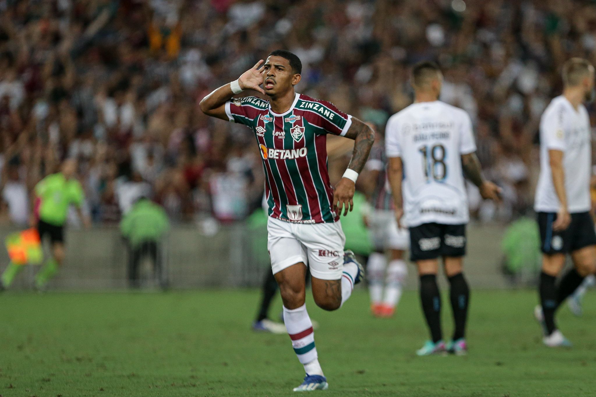 Fluminense ganha mais uma premiação milionária ao terminar Brasileiro em 7º lugar