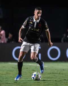 Praxedes continua no Vasco