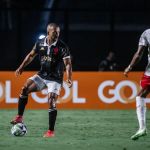 Vasco acerta a compra em definitivo de Paulo Henrique, do Atlético