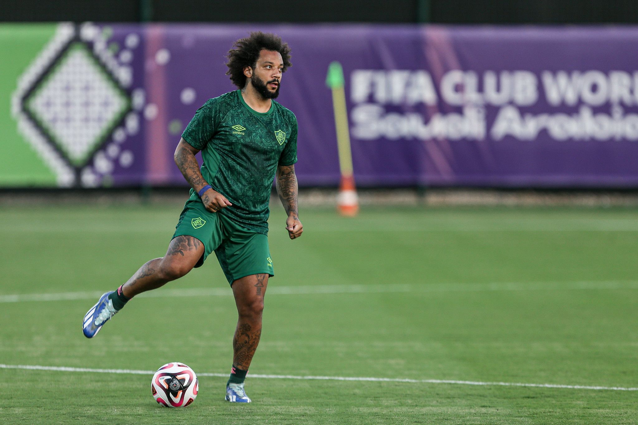 Marcelo, do Fluminense, aponta quem é o favorito para ganhar o Mundial de Clubes