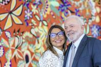 Lula confunde nome de Janja com o de Marisa Letícia durante comício em Guarulhos