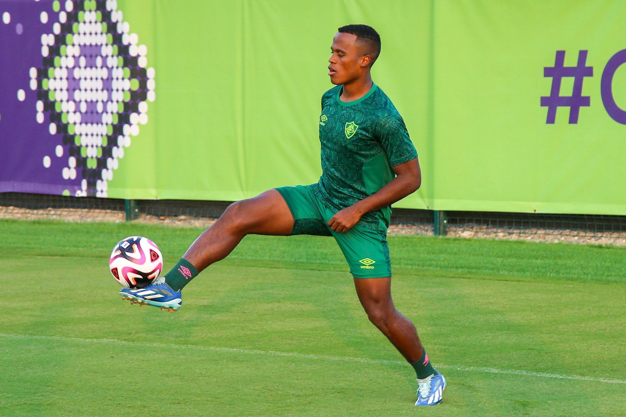 Jhon Arias recusa proposta para trocar o Fluminense pelo Krasnodar, da Rússia