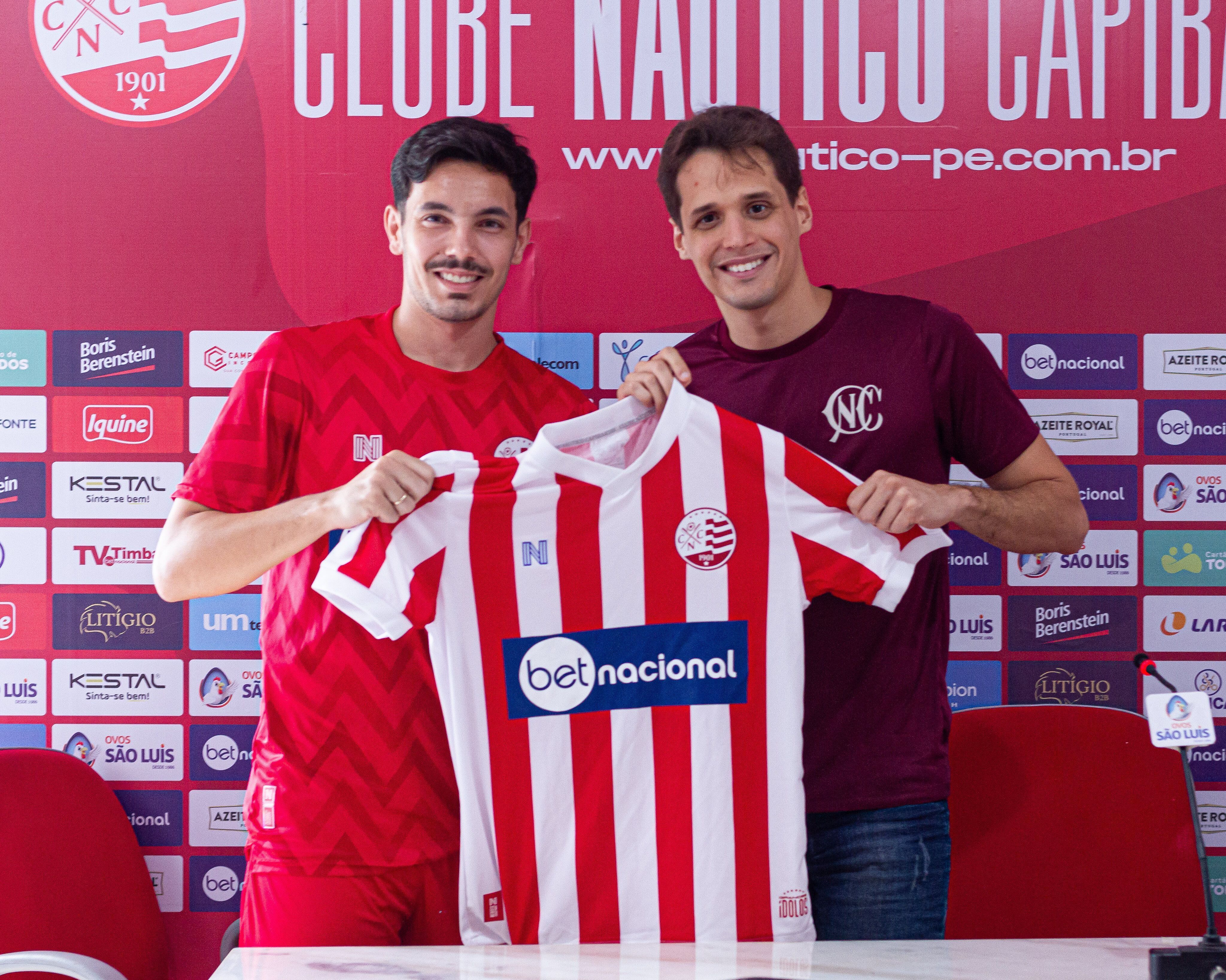 De volante à centroavante: Marco Antonio se mostra disposto a ajudar no Náutico