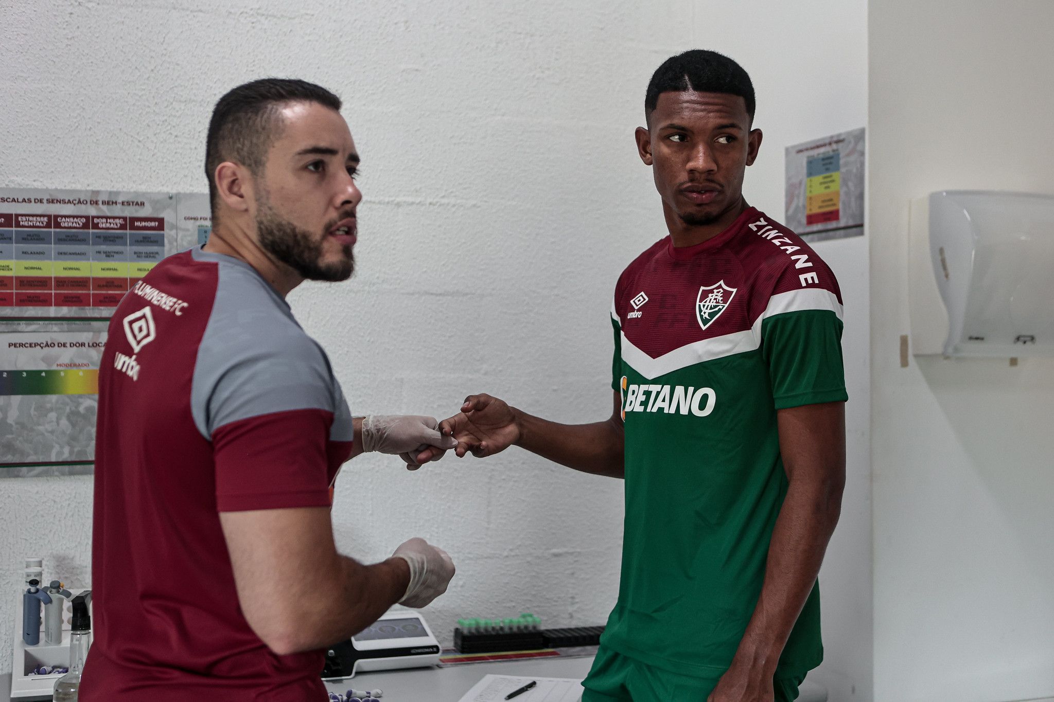 Fluminense acerta compra de Lelê e aposta em volta por cima no Carioca