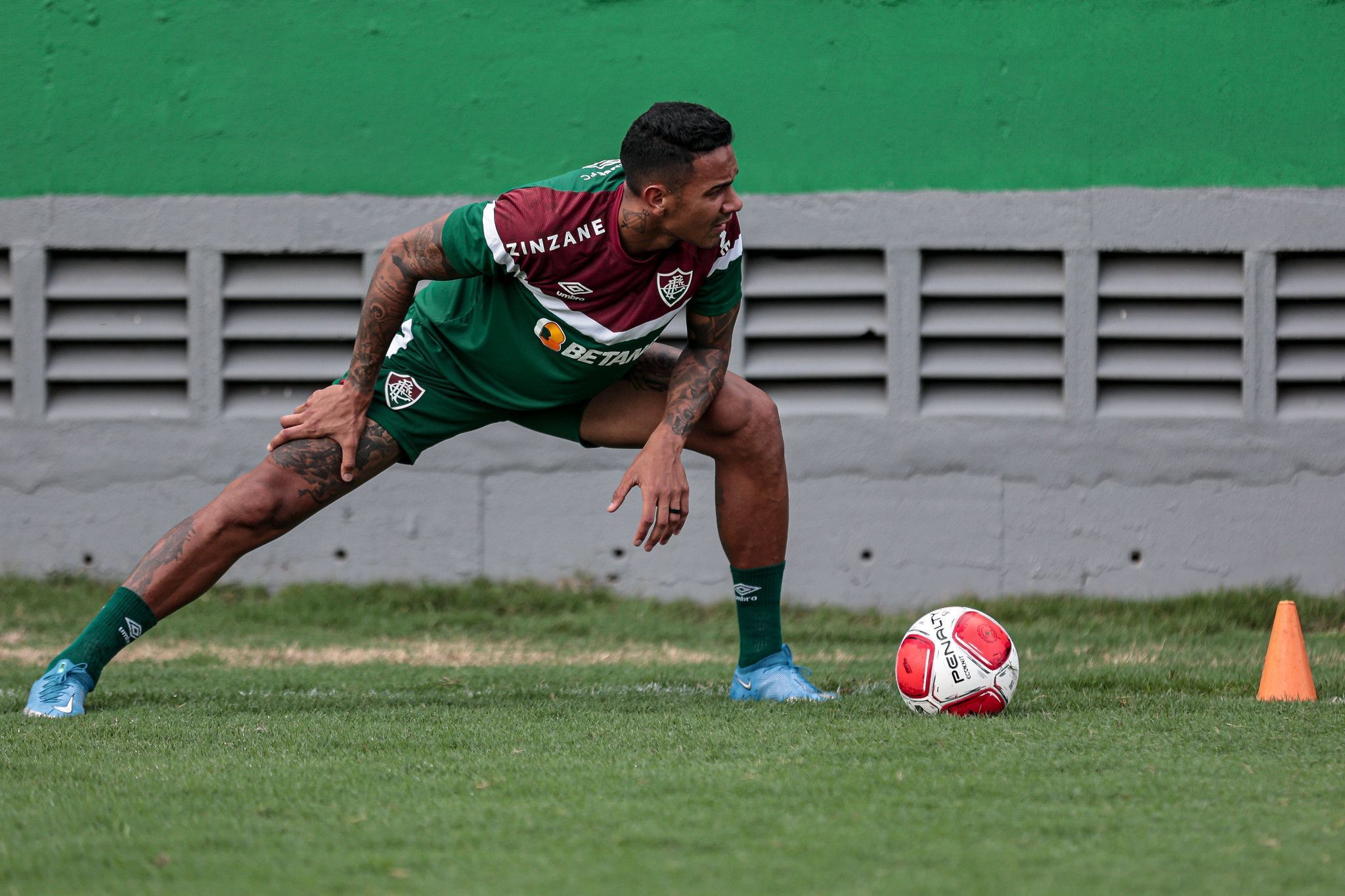 Reforço do Fluminense, Antônio Carlos fala de expectativa de trabalhar com Diniz