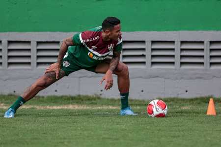 Antônio Carlos, novo zagueiro do Fluminense