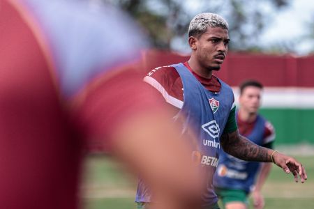 John Kennedy em treino com a equipe do Fluminense em 2024