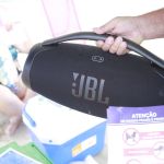 Caixa de som nas praias de SP, RJ e ES pode dar multa? Entenda as regras