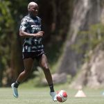 Patrick de Paula, do Botafogo, responde às críticas por forma física: 'Mesmo foco'