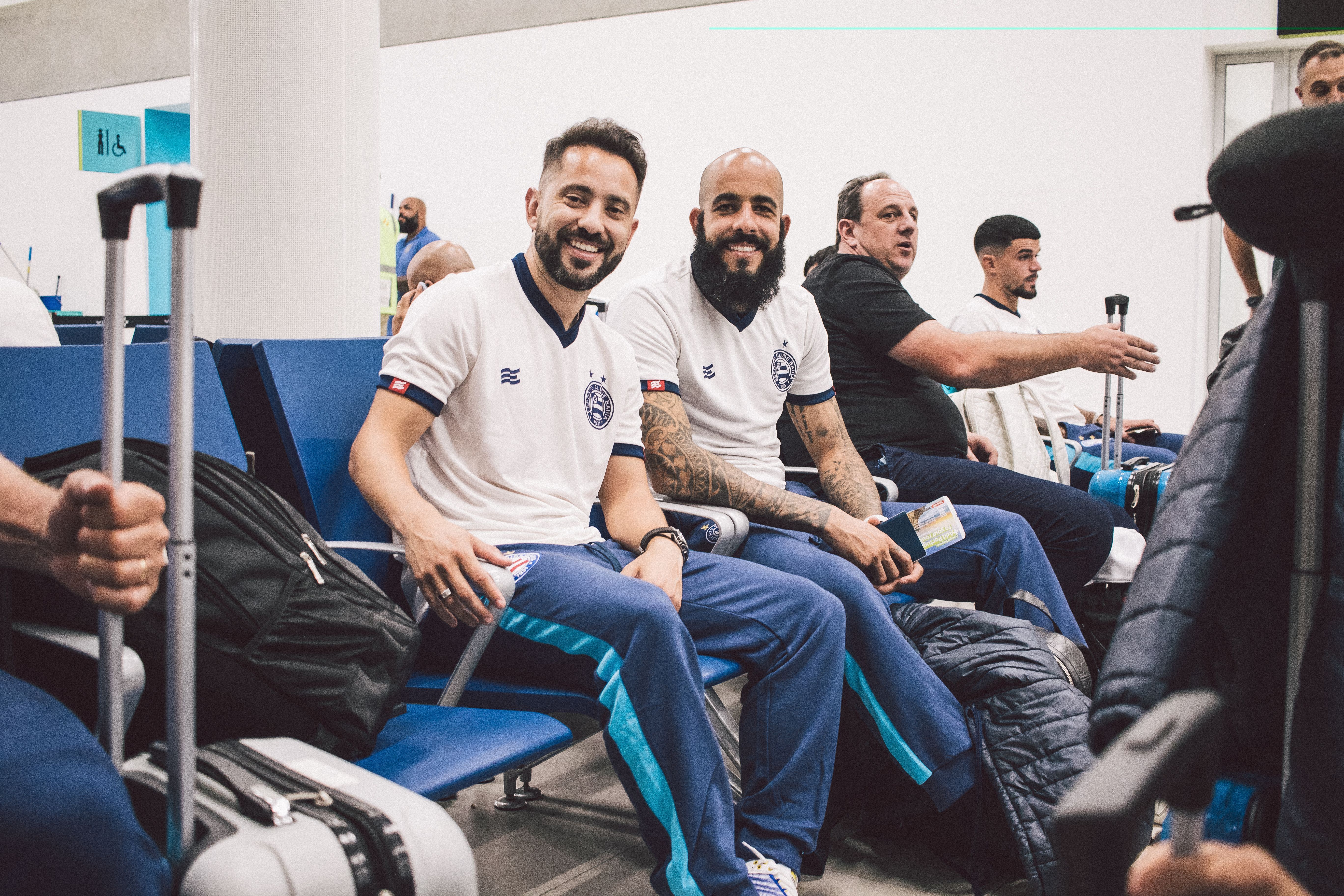 Bahia viaja a Manchester e divulga programação para treinamentos no CT do City