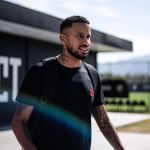 Jair sofre ruptura do ligamento, passará por cirurgia e vira desfalque no Vasco