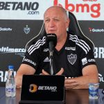 Felipão, do Atlético, admite medo de perder Caetano para a Seleção: ‘Repor é quase impossível’