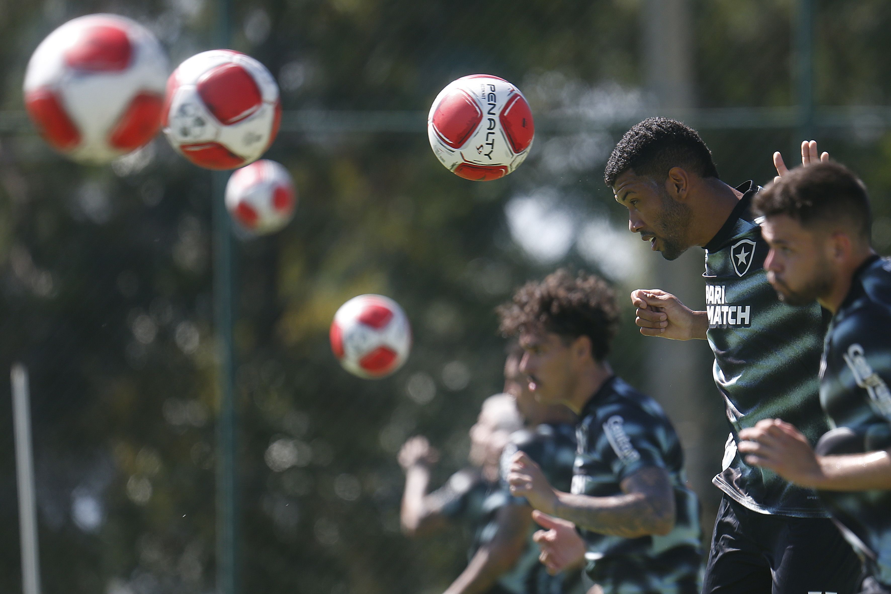 Botafogo tem DM zerado e dois jogadores em treinos específicos na pré-temporada