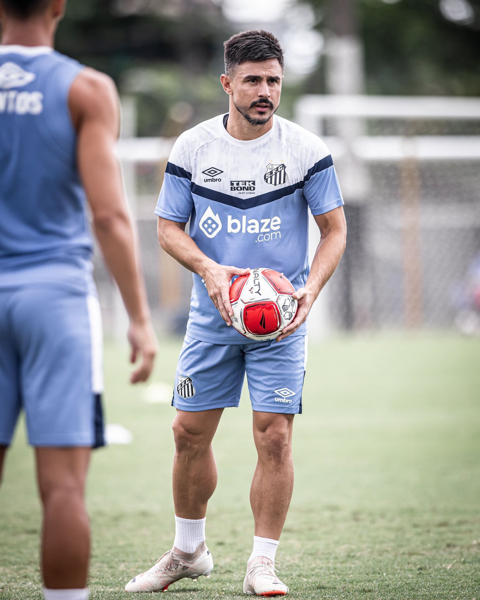 Willian Bigode comenta caso das criptomoedas: 'Constrangimento muito grande'