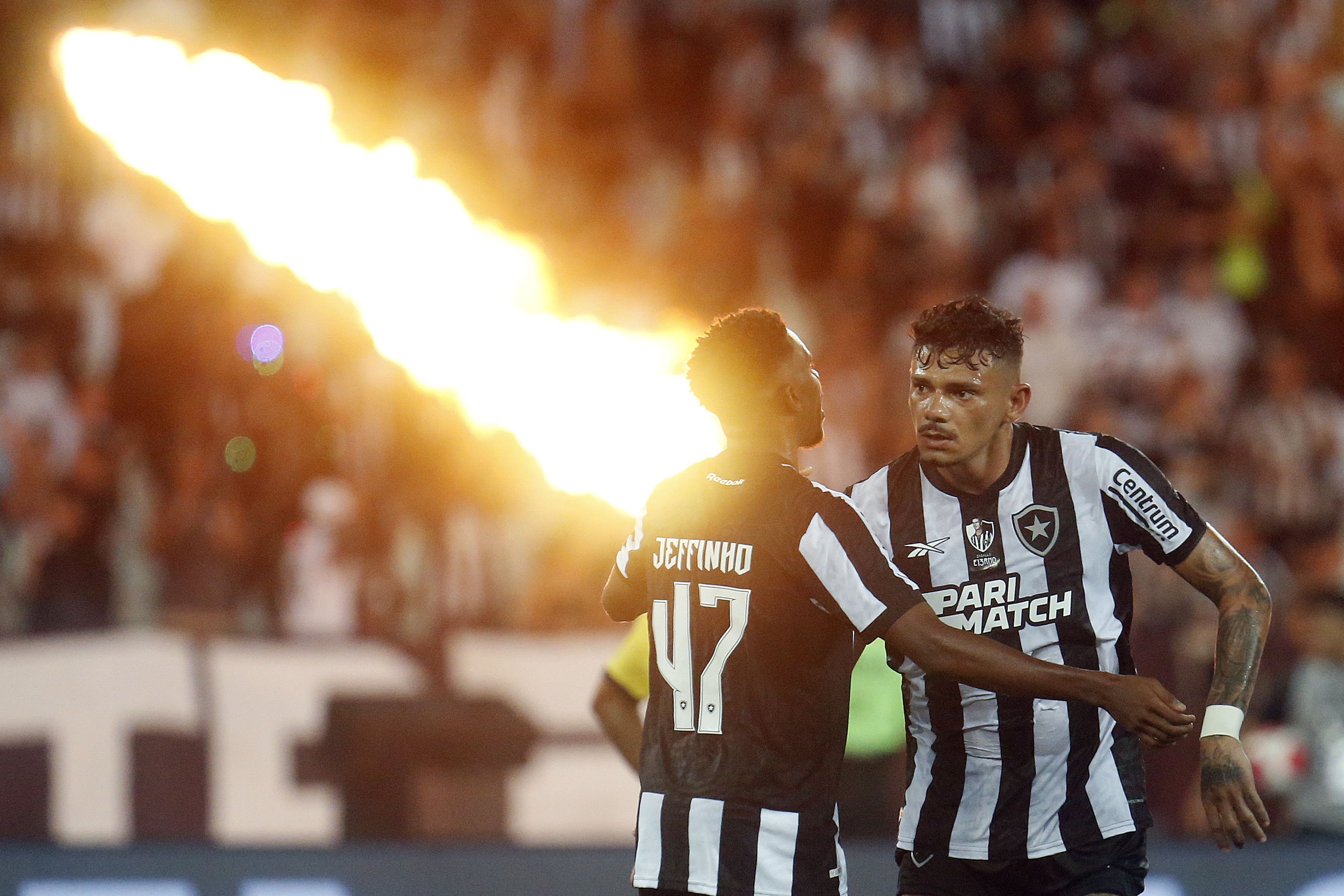 Jeffinho marca em reestreia, e Botafogo vence o Madureira pelo Carioca