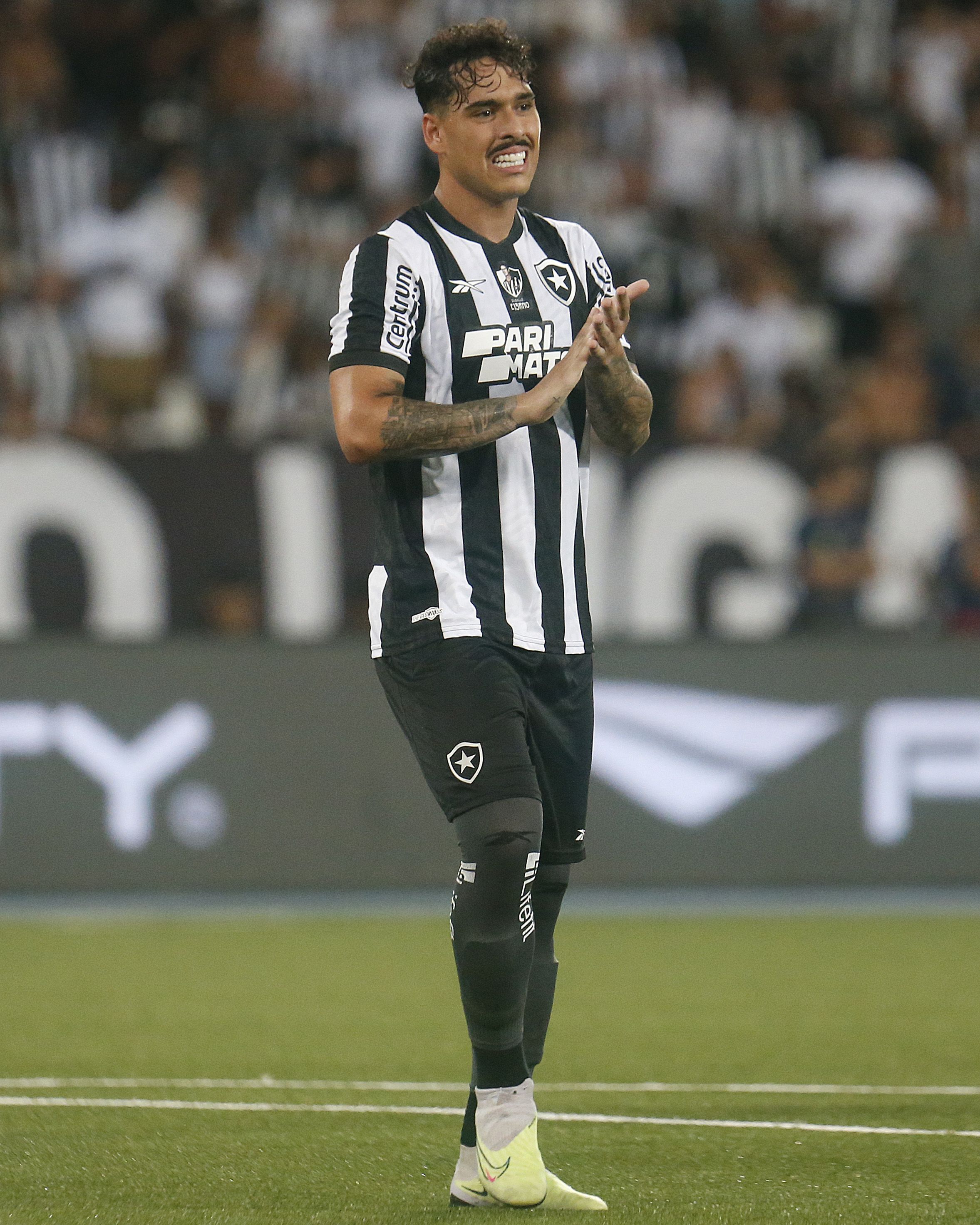 Halter aprova estreia pelo Botafogo e projeta objetivo no Carioca: 'Temos poder'