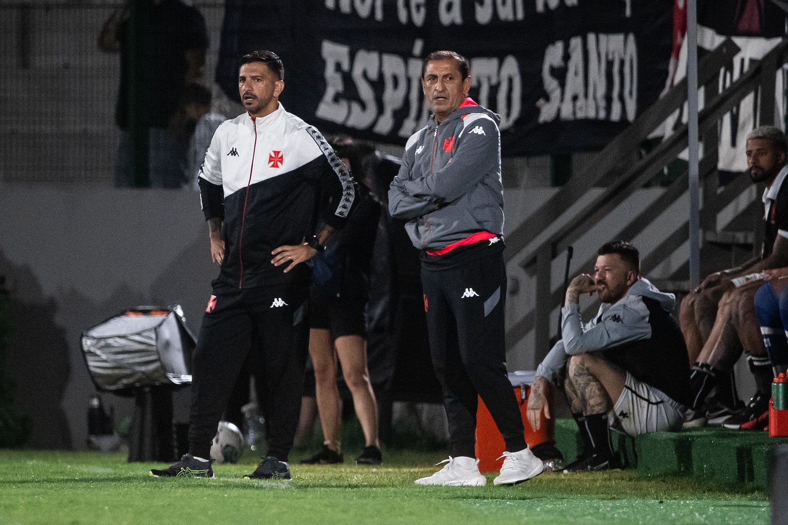 Emiliano Díaz abre o jogo sobre interesse do Vasco em Cuellar e pede mais reforços