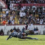 Fluminense sofre no fim, mas bate a Portuguesa e vence a primeira no Carioca