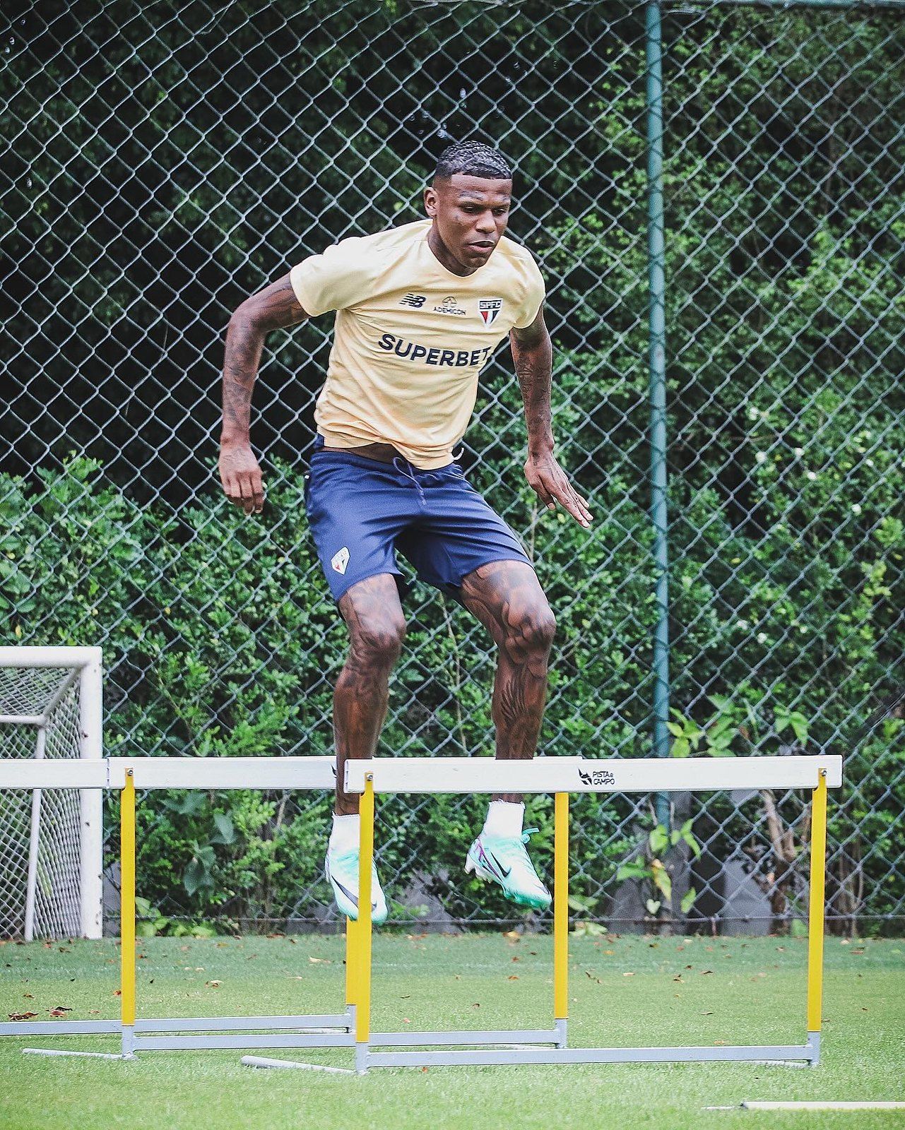 Com calendário corrido, São Paulo inicia preparação de olho na Portuguesa