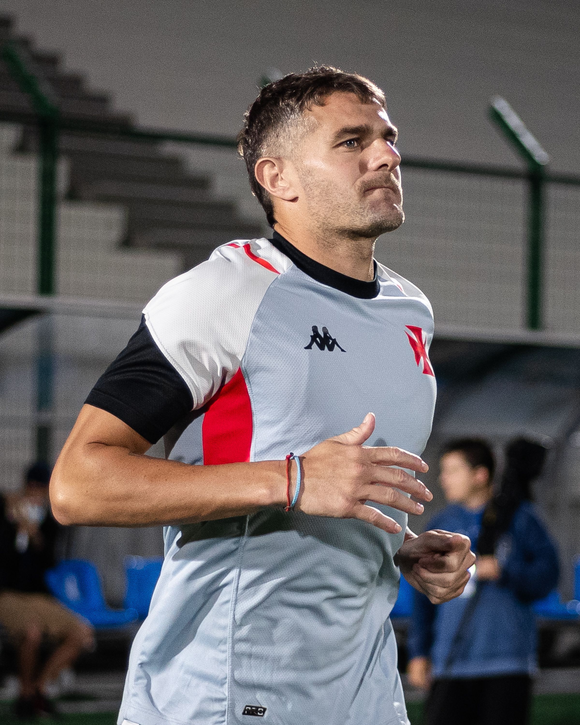 Pablo Vegetti faz tratamento e ainda é dúvida do Vasco contra o Fluminense