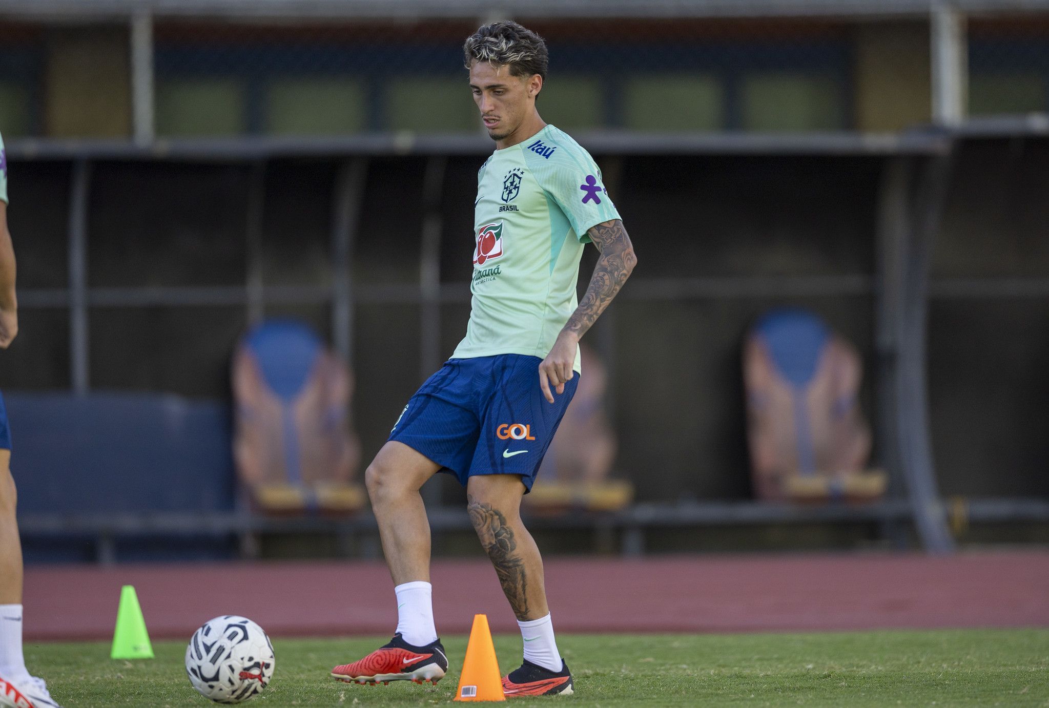 Shakhtar Donetsk faz proposta para contratar Marlon Gomes, do Vasco