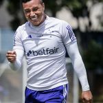 Lateral do Cruzeiro avalia início da ‘Era Larcamón’ e mira título estadual: ‘Recuperar soberania’