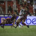 Paulinho dispara contra o gramado após derrota do Atlético: 'Uma merda'