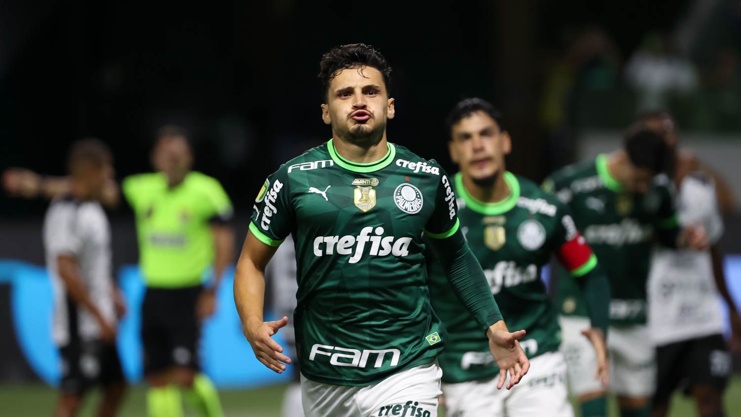 Palmeiras recebe o Santos em primeiro clássico do Paulistão