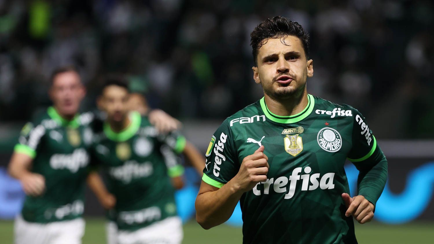 Palmeiras sofre, mas vence Inter de Limeira e assume liderança no Paulistão