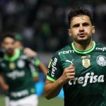 Palmeiras sofre, mas vence Inter de Limeira e assume liderança no Paulistão