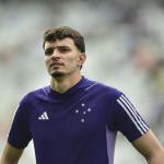 Sem Cabral, Cruzeiro aciona goleiro às pressas para estreia no Brasileiro