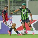 Cauan de Almeida avalia estreias no América em goleada pelo Mineiro
