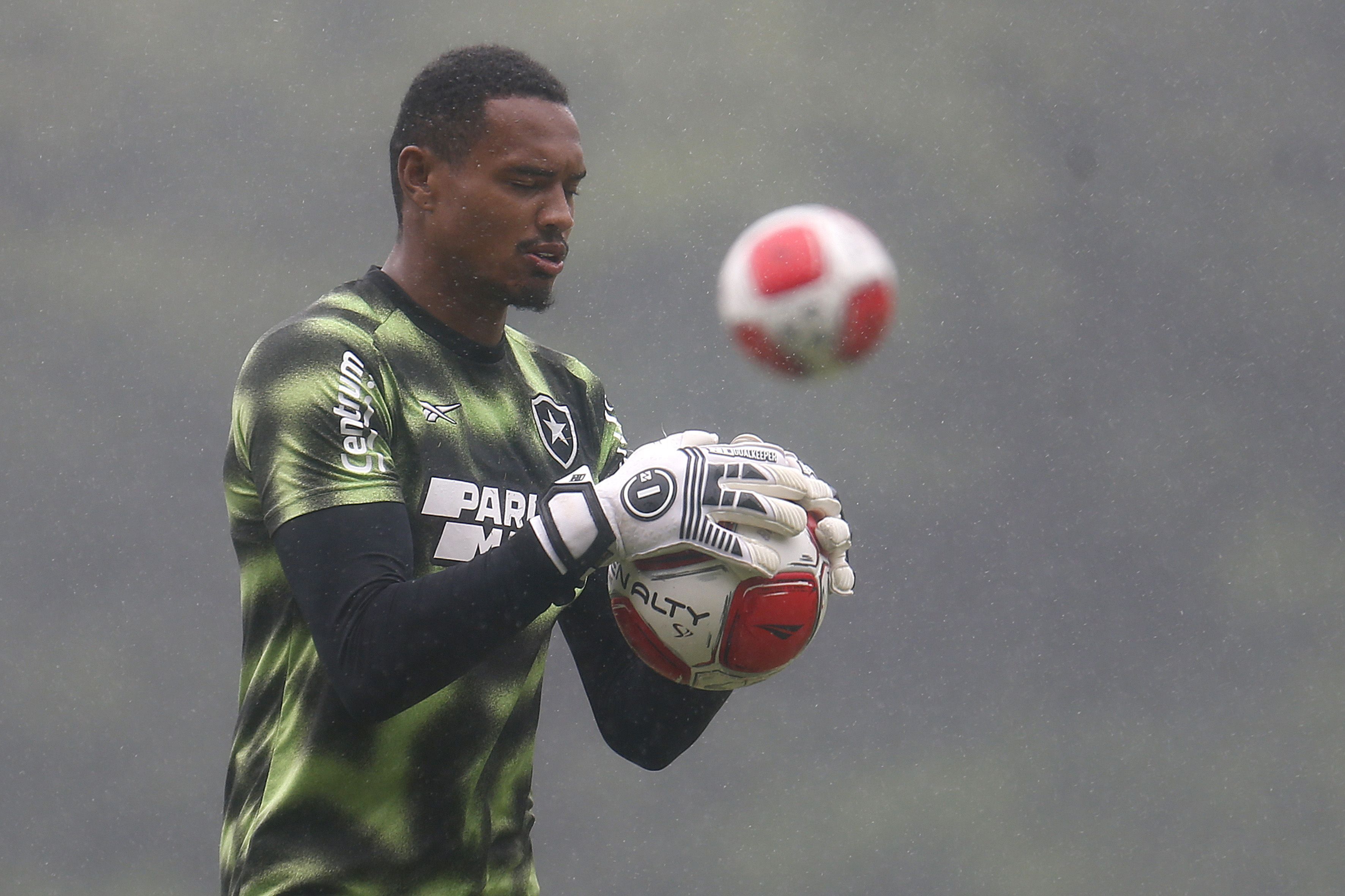 Botafogo x Sampaio Corrêa: veja as prováveis escalações para o jogo do Carioca