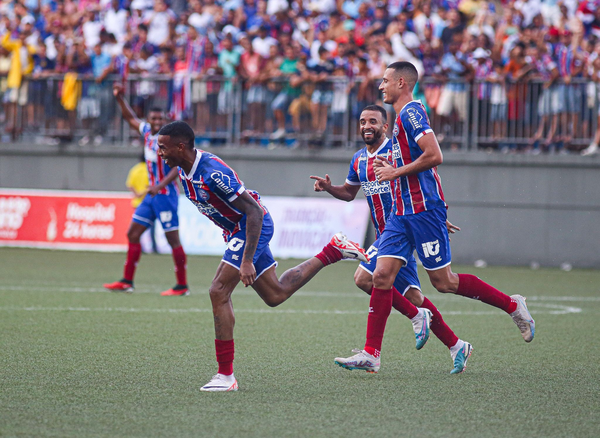 Jean Lucas faz golaço, e Bahia vence mais uma no Campeonato Baiano