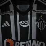 Atlético terá camisa com detalhes especiais para clássico contra Cruzeiro