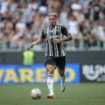 Atlético: Paulinho mira quebra de tabu em clássico diante do Cruzeiro