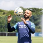 Com Thaciano de volta, Bahia está escalado para duelo contra o Barcelona-BA; veja