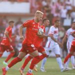 Vasco segue em negociação por Pedro Henrique, e Coudet indica saída